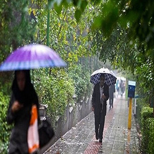 بارش باران در شمال غرب کشور/ تنها باد می تواند به داد هوای تهران برسد