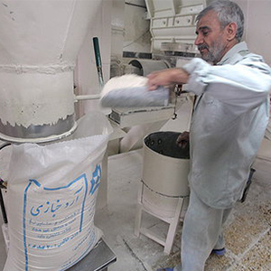 پیگیری وزارت بهداشت برای اصلاح میزان سبوس‌گیری از آرد نانوایی‌ها