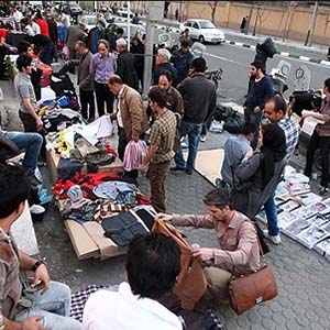 افزایش ۵۰ درصدی دستفروشی در تهران / فحاشی و ارتشاء دلیل اخراج ۴۰ درصد شهربانهای شهرداری افزایش ۵۰ درصدی دستفروشی در تهران / فحاشی و ارتشاء دلیل اخراج ۴۰ درصد شهربانهای شهرداری