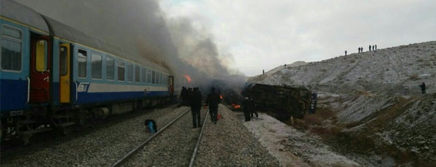 یکسال از حادثه تلخ آتش سوزی قطار مشهد-تبریز گذشت/ هنوز مقصران معرفی نشده اند