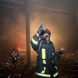 آتش‌سوزی درکارگاه هزار متری تولید میز در چهاردانگه