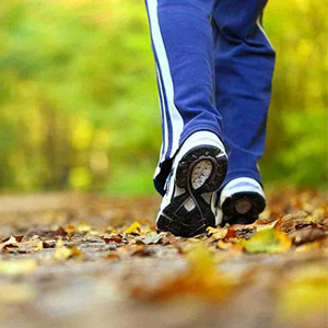چرا باید برنامه پیاده روی منظم روزانه داشته باشیم؟