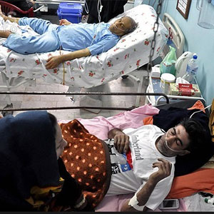 بیداد گردوغبار در خوزستان؛ مراجعه ۸۰۰ نفر به اورژانس و بستری ۱۰۰ نفر در بیمارستان‌ها