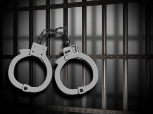 دستگیری دختر ۱۵ ساله زورگیر در دهدشت
