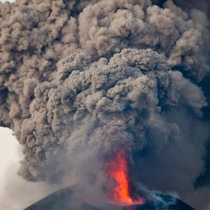 آیا فوران‌ آتش‌فشان‌ها می‌تواند زمین را خنک کند؟