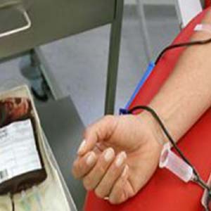 بیش از 97 درصد خون های اهدایی درایران تبدیل به فرآورده های خونی می شود