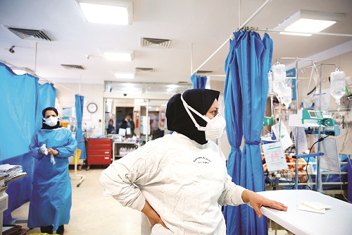 گزارشی از سختی کار پرستارانی که از بیماران مبتلا به سل و آنفلوآنزا مراقبت می‌کنند