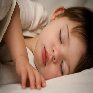 نکاتی که والدین باید در مورد خواب کودک بدانند/ هورمون رشد در خواب ترشح می‌شود
