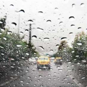 بارش باران در جنوب و جنوب شرق کشور/ باد در ۷ استان می‌وزد