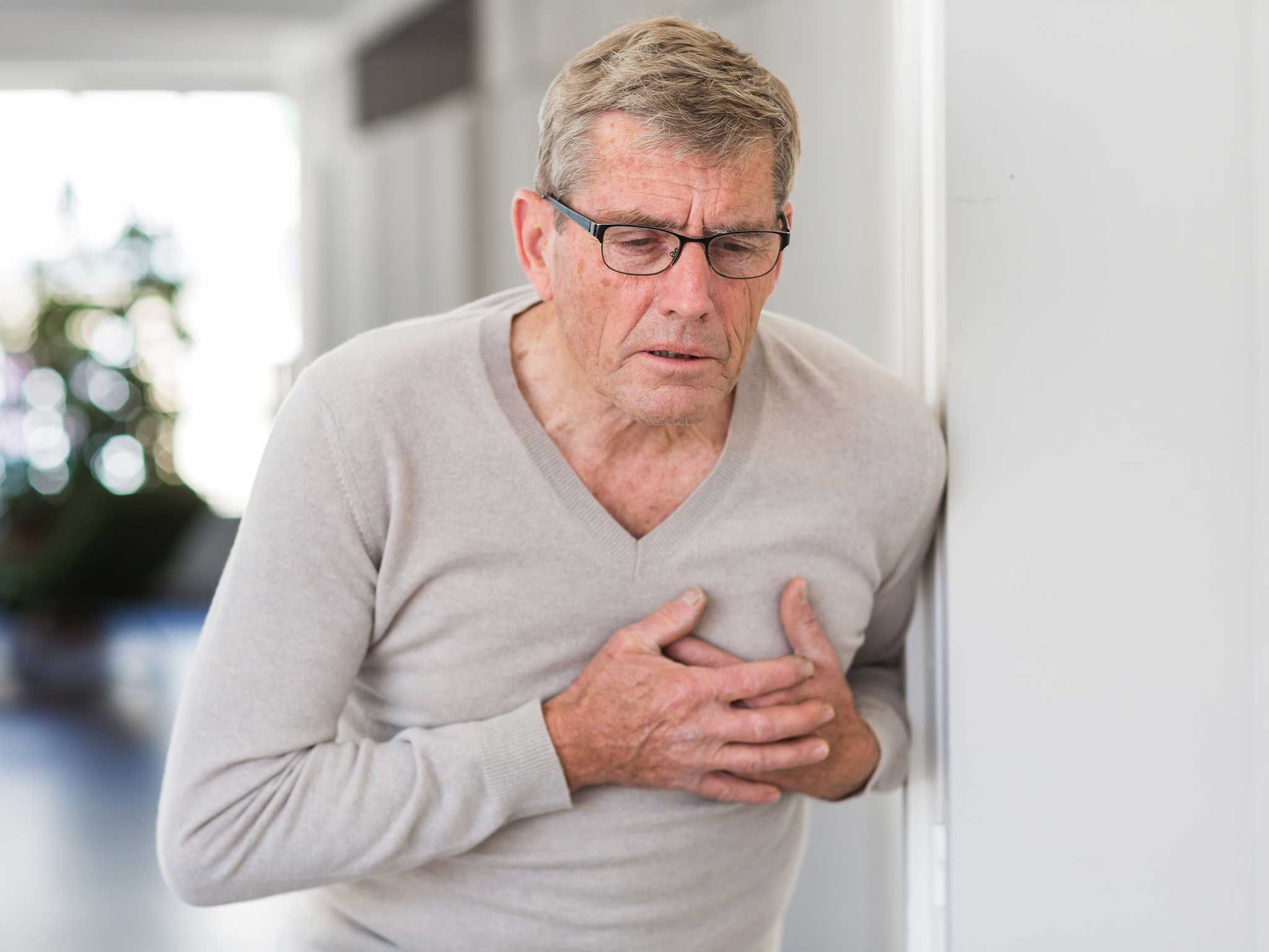 عوامل افزایش خطر حمله قلبی در سالمندان