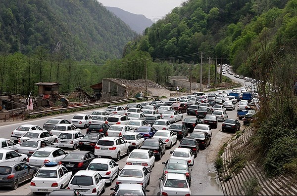 ترافیک سنگین در مسیرهای منتهی به شمال کشور