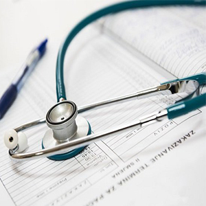 پرونده«تعرفه های پزشکی»روی میز دولت/هرج و مرج در بازار سلامت