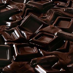 شکلات تلخ موجب تقویت بینایی می شود