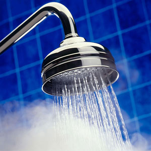 7 فایده‌ی حمام آب گرم