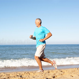 آیا دویدن کنار ساحل برای بدن خوب است؟
