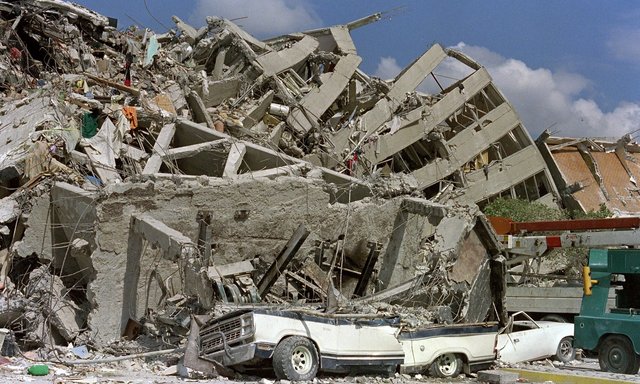 زلزله ترسناکتر است یا گرانی؟