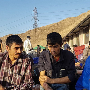 تصاویر/روایت دردناک یک افغانستانی از قاچاق انسان به ایران