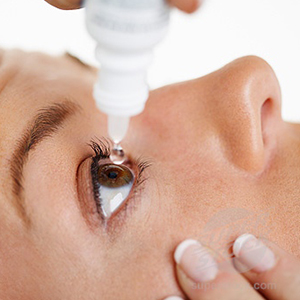 عواقب مصرف خودسرانه قطره‌های چشمی