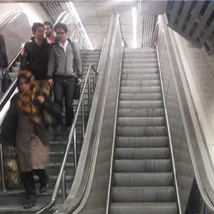 جزییات سقوط پله برقی ایستگاه مترو میرداماد