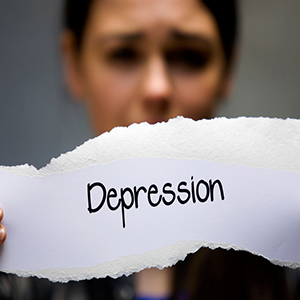 افسردگی در زنان 2 برابر بیشتر از مردان است