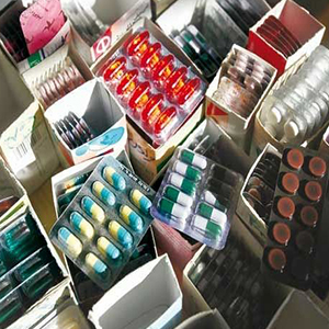 ردپای دلالان در بازار دارو/فروش داروهای تاریخ گذشته ردپای دلالان در بازار دارو/فروش داروهای تاریخ گذشته