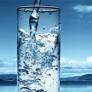 نوشیدن آب احتمال عفونت مثانه را کاهش می دهد