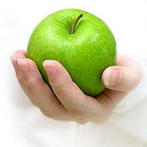خشکی و ترک پوست را با سیب درمان کنید