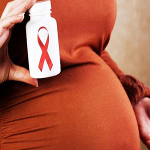 مادران مبتلا به ایدز کودک سالم به دنیا می آورند