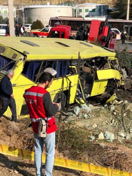 آخرین وضعیت دانشجویان مصدوم در حادثه واژگونی اتوبوس