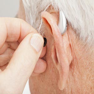 ارتباط اُفت شنوایی با افسردگی دوران سالمندی