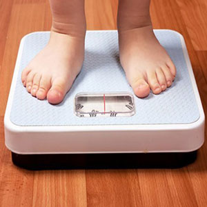 چاقی و اضافه وزن در بین کودکان زیر دو سال ایرانی