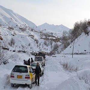 نجات جان ۵۷۷۰ هموطن گرفتار در برف و کولاک توسط هلال احمر