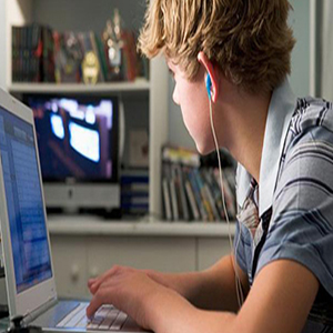 خطر استفاده شبانه از شبکه‌های اجتماعی برای سلامت نوجوانان
