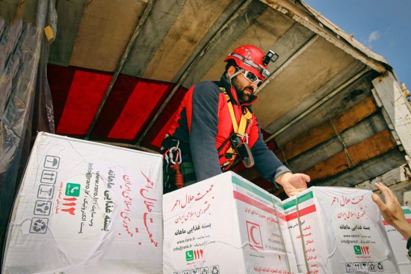 رئیس سازمان امدادونجات: 6هزار بسته غذایی در پلدختر توزیع شد