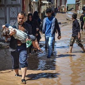 دولت بدون وعده و شعار شرایط زندگی عادی سیل‌‌زدگان را فراهم کند