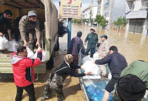 توزیع ۴ تن اقلام بهداشتی و دارویی در مناطق سیل‌زده خوزستان