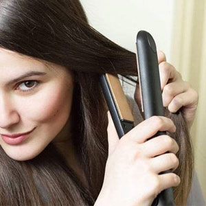 هنگام اتو کشیدن مو باید خشک، خیس یا نمناک باشه ؟