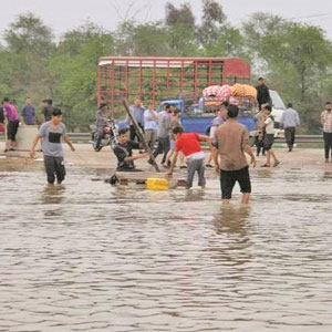 «صراخیه» در محاصره سیلاب