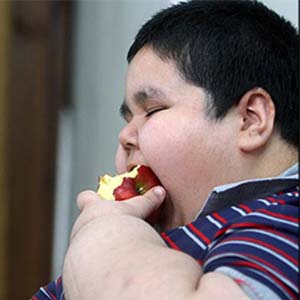 پسران چاق در بزرگسالی بیشتر به بیماری قلبی مبتلا می‌شوند