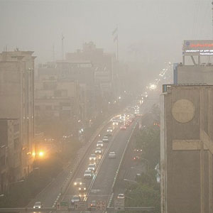 تداوم وزش بادهای شدید در تهران