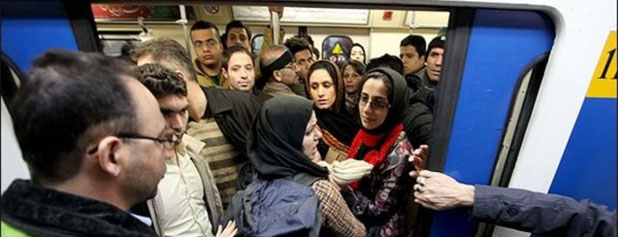 هیچ آماری از جرایم در مترو نداریم / گداهای مترو را حاضر غایب نمی کنیم !