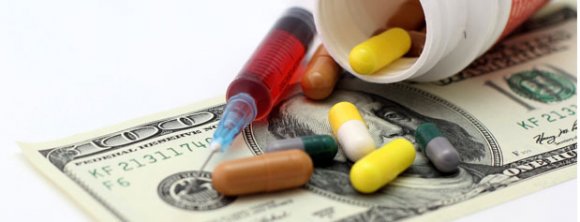 بازی با نرخ ارز فساد مالی صنعت دارو را حل نمی‌کند