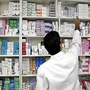 داروخانه ها در آستانه ورشکستگی/درخواست از وزیر بهداشت