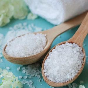 مصرف نمک و پروتئین زیاد افراد را مستعد ایجاد سنگ کلیه می‌کند