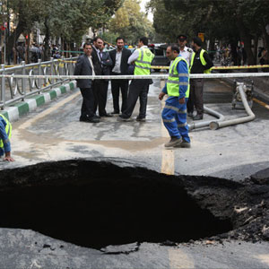 30 هزار چاه بدون مجوز عامل فرونشست زمین در تهران