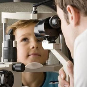 «لازک» مرسوم‌ترین روش درمان بیماری‌های چشم