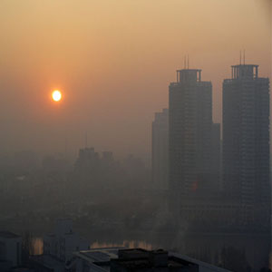مراجعه بیش از 2هزار نفر به اورژانس به دلیل آلودگی هوا