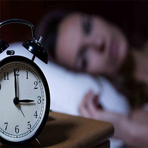 چند درصد مردم بی‌خوابی را تجربه می‌کنند؟