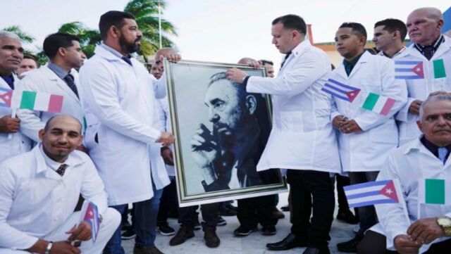 اعزام پزشکان کوبا به مناطق فرادریای فرانسه؛ دیپلماسی و درآمدزایی