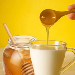 شیر و عسل؛ از فواید تا دردسرهای یک ترکیب!